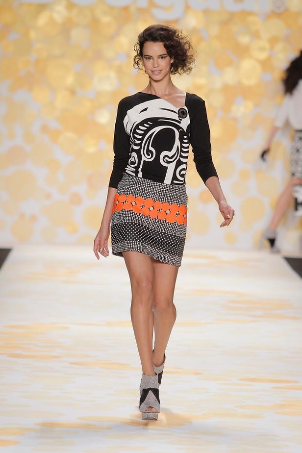 Desigual... فوضى النقوش الممتعة