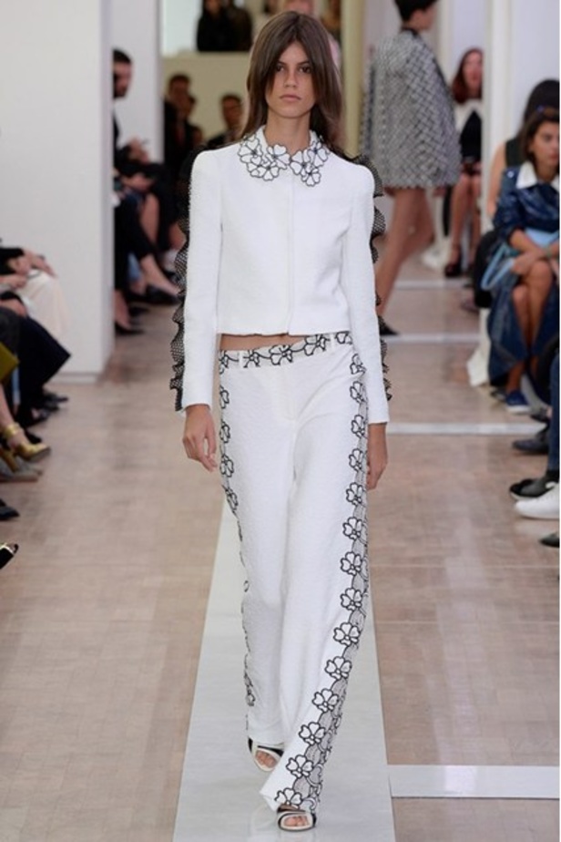 مجموعة Emanuel Ungaro لربيع و صيف 2016