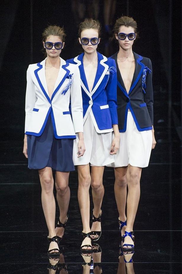 Emporio Armani .. كل غموض الأزرق وسحره