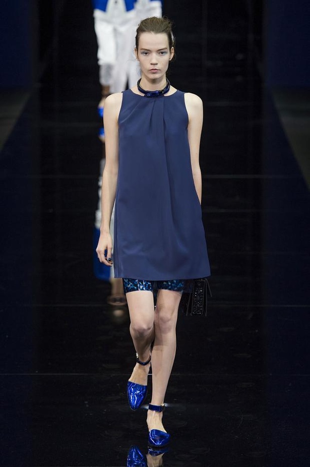 Emporio Armani .. كل غموض الأزرق وسحره