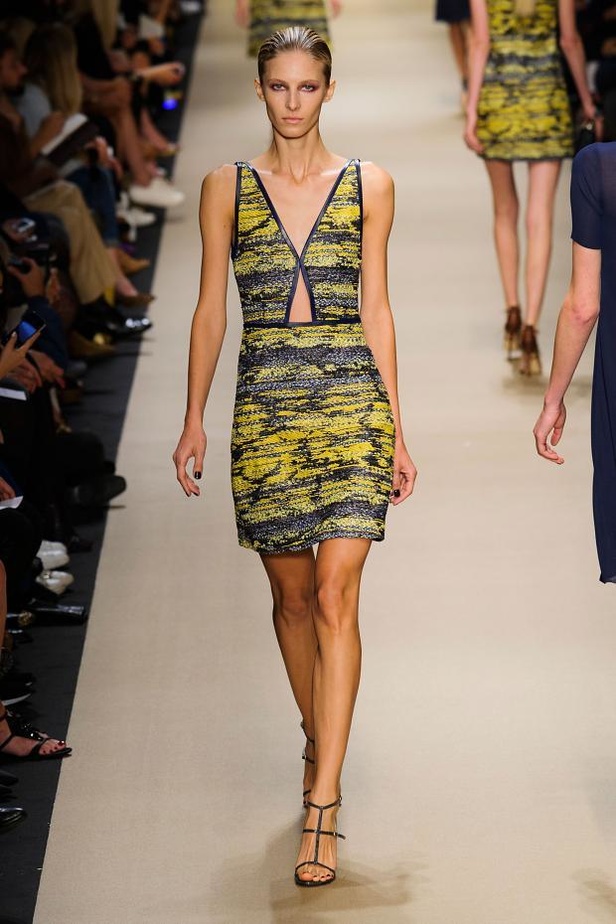 Guy Laroche ..ثنائية البهجة والرقي