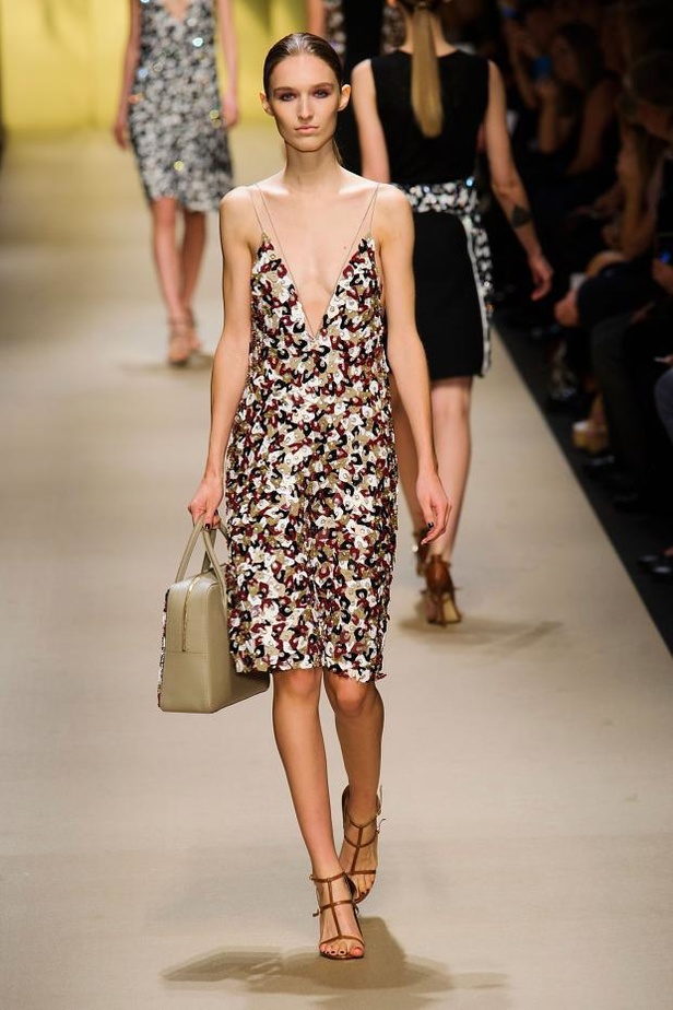 Guy Laroche ..ثنائية البهجة والرقي