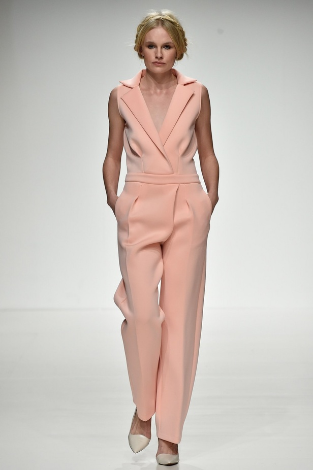 عرض ازياء House of Nomad  لربيع و صيف 2016