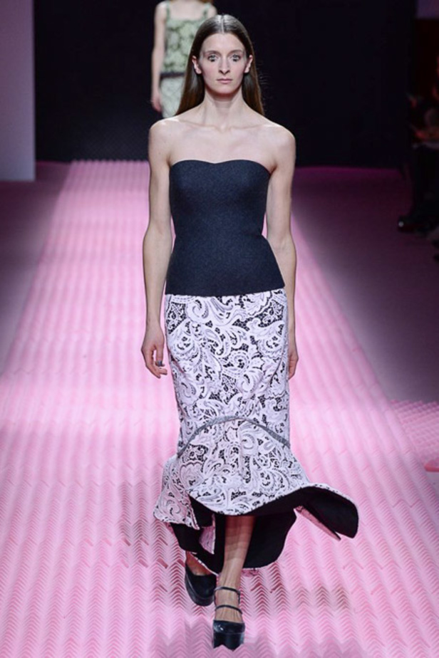 ماري كاترانتزو: تحفة فنية وإبهار بالتصاميم