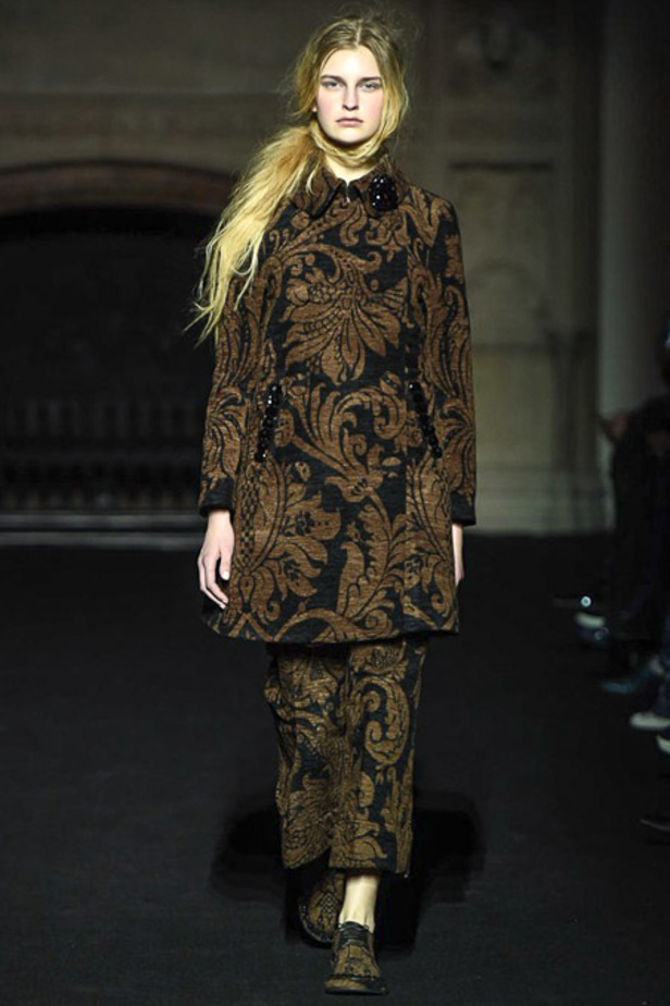 Rocha Simone: لمسة من الفن والإبداع..