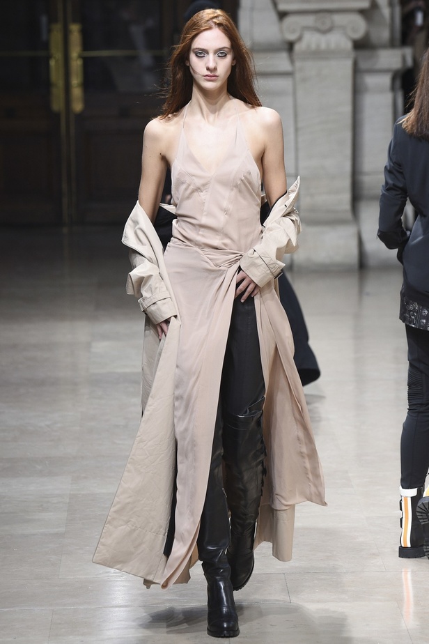 مجموعة A.F.Vandevorst لربيع و صيف 2016