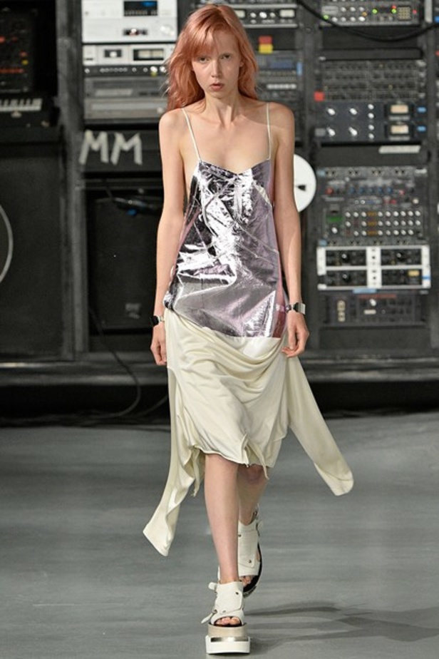 مجموعة MM6 Maison Margiela لربيع و صيف 2016