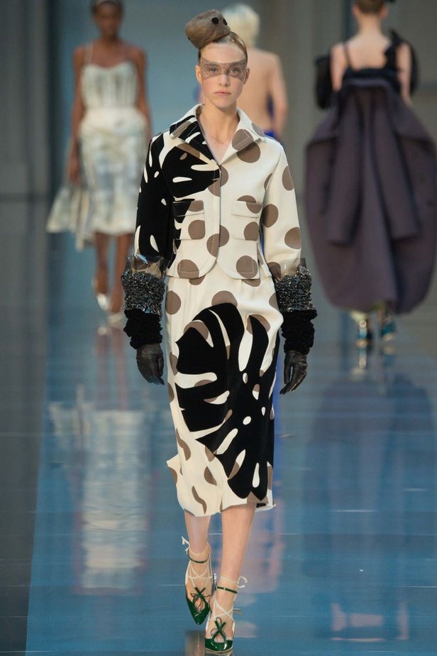 Maison Margiela: إبتكار وغرابة غاليانو 