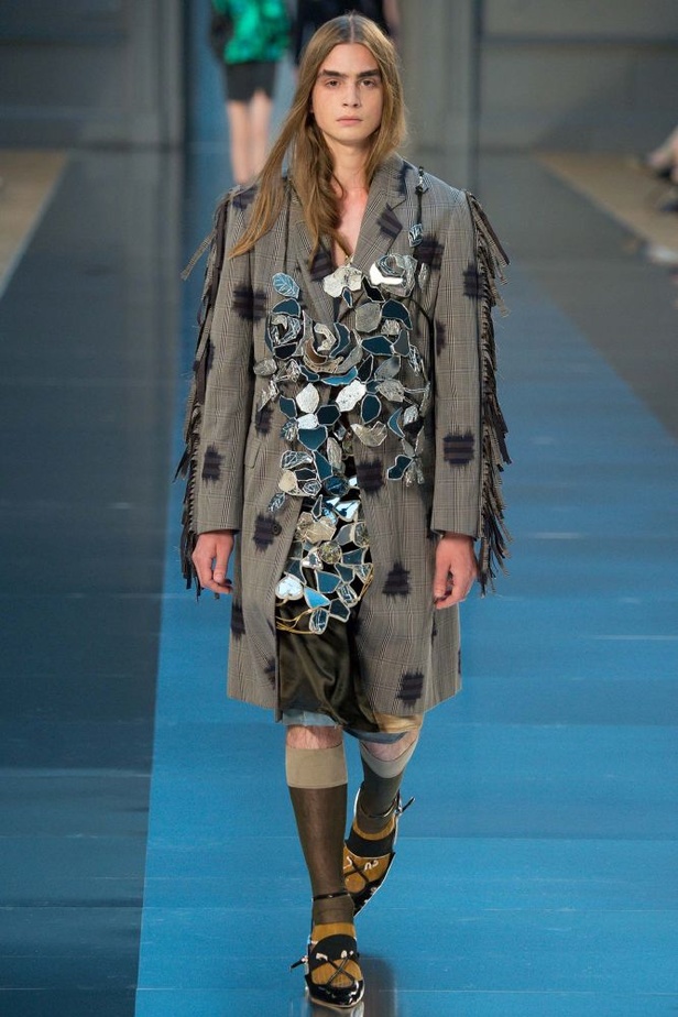 Maison Margiela: إبتكار وغرابة غاليانو 