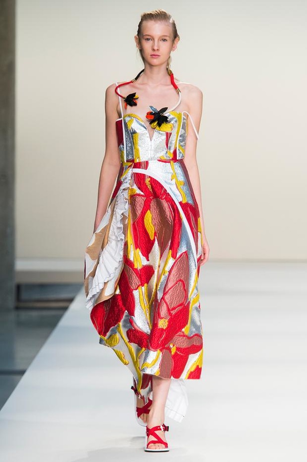 Marni .. جوانب متعددة وإبداع واحد