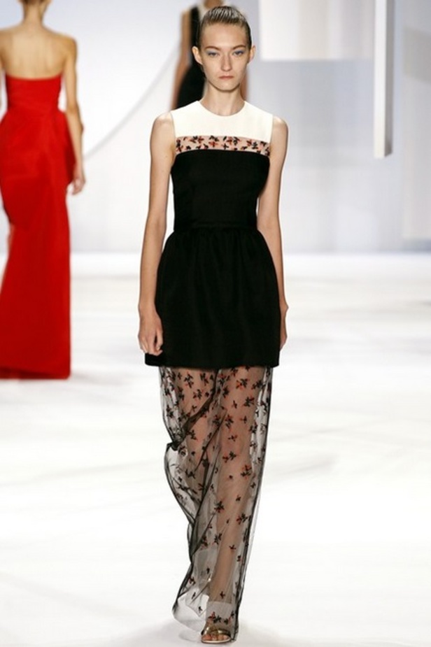 حدائق غناء من الفساتين في مجموعة Monique Lhullier