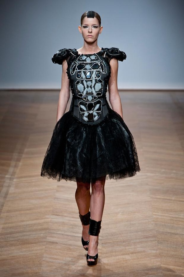 ON AURA TOUT VU... ربيع منثور على غيمة ثلجية