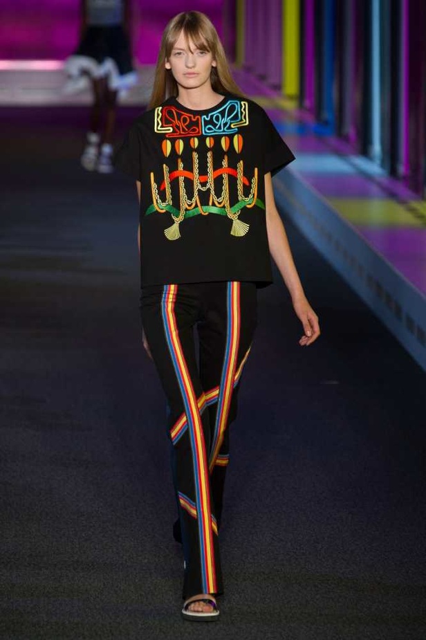 Peter Pilotto .. ربيع ينبض بالحياة