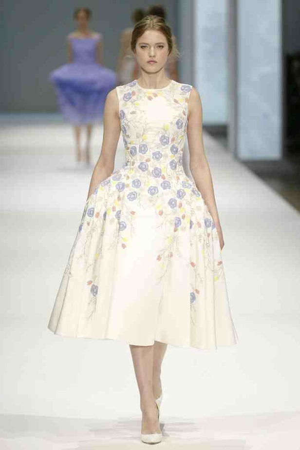 أناقة الخمسينيات تعود مع Ralph & Russo