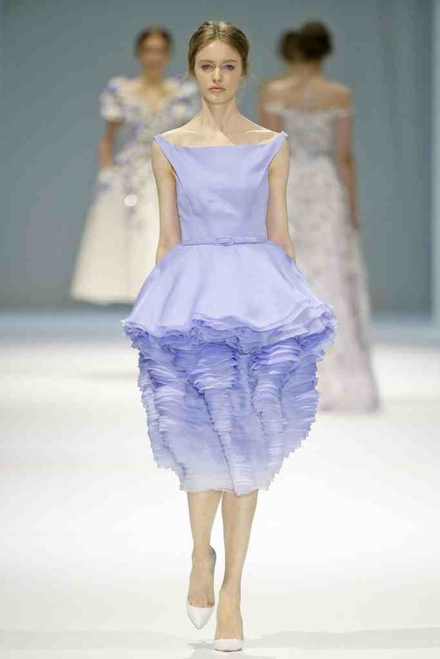 أناقة الخمسينيات تعود مع Ralph & Russo