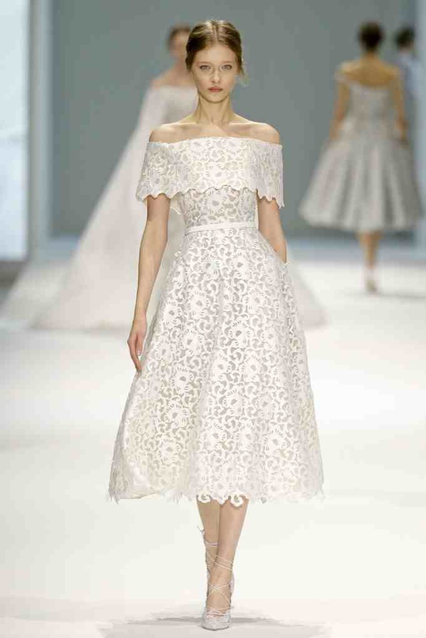 أناقة الخمسينيات تعود مع Ralph & Russo