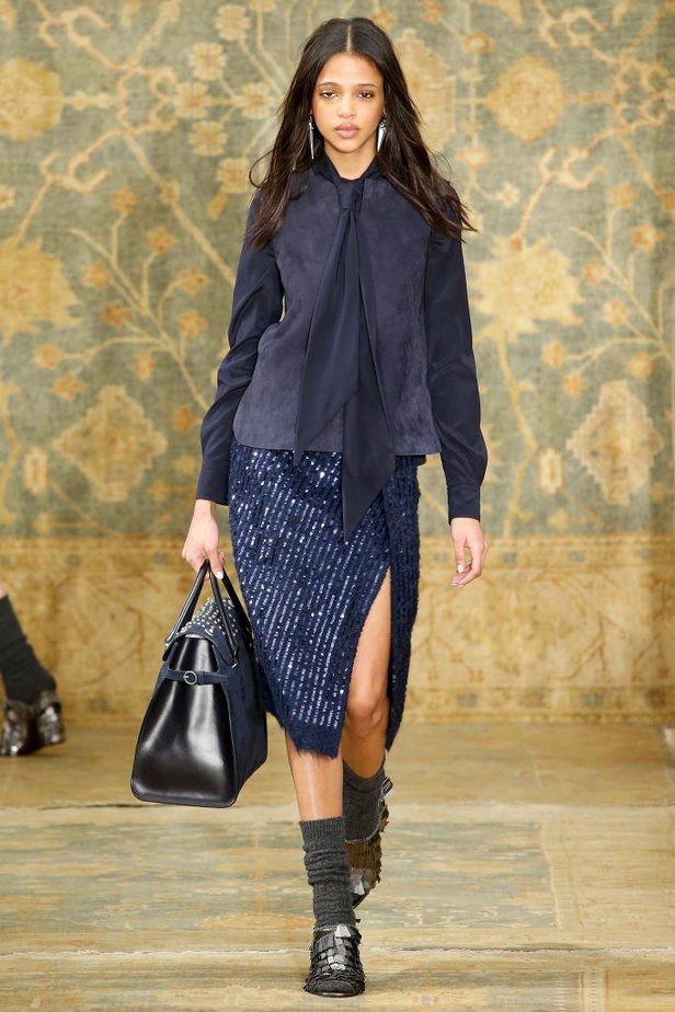 تصاميم أنيقة بروح شرقيّة مع "Tory Burch"