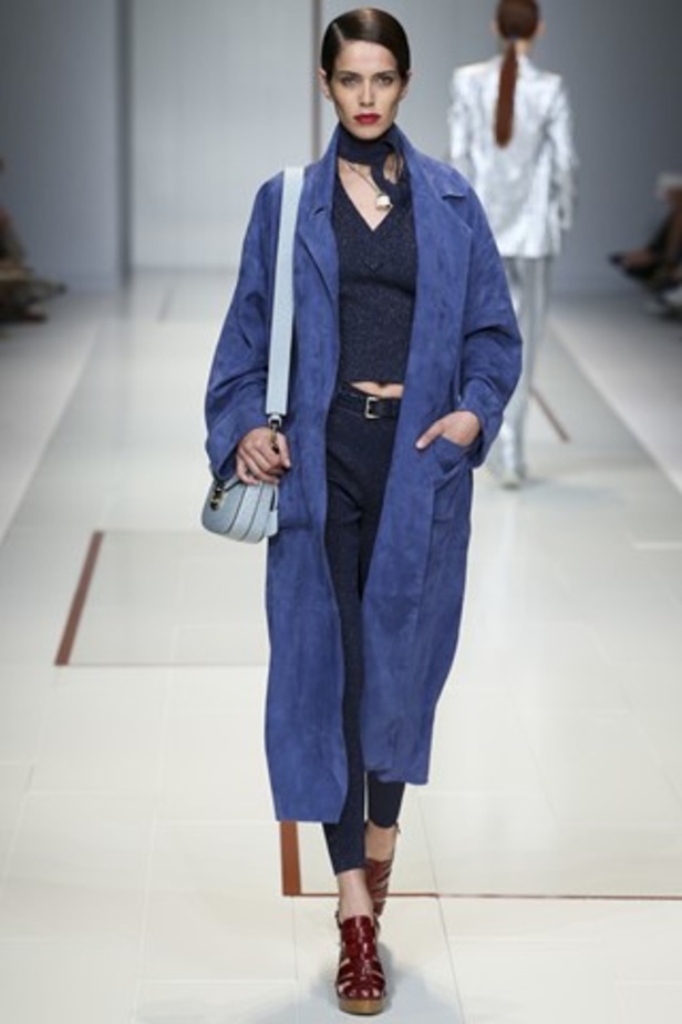 تصاميم راقية من Trussardi لربيع وصيف 2014 