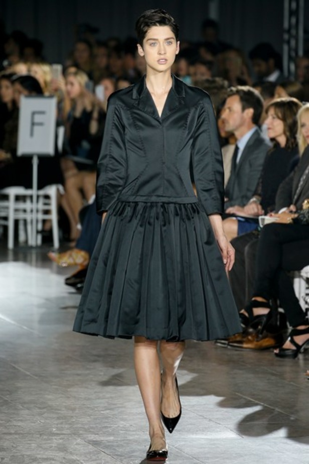 Zac Posen  من السجادة الحمراء إلى الإطلالات اليومية