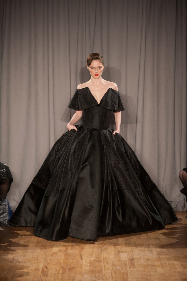 Zac Posen... خريف بأناقة اليزابيث تايلور ورقة أودري هيبورن