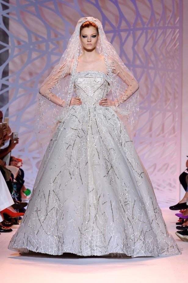 Zuhair Murad .. قمر وبحر وسحر بيروت