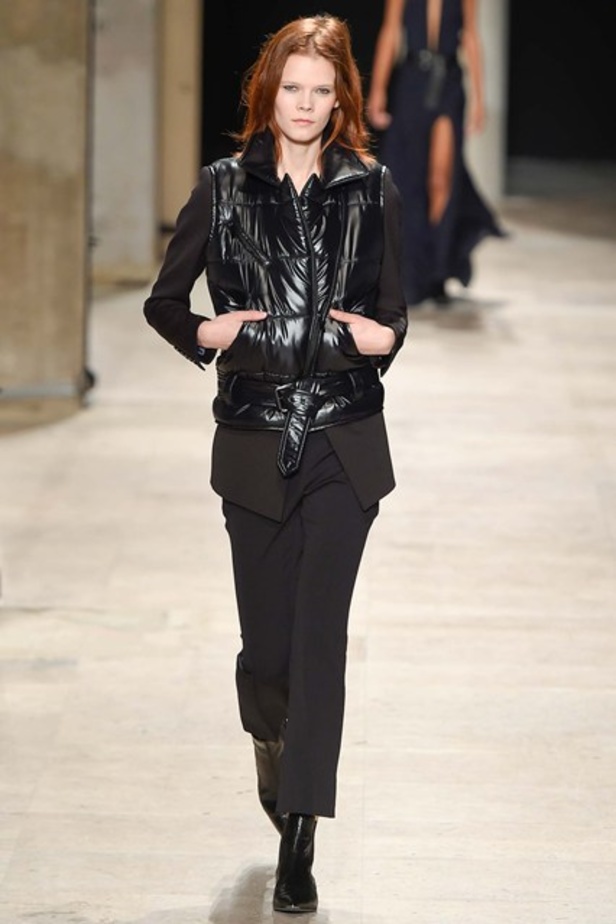 تصاميم Barbara Bui بطابع دراماتيكي!