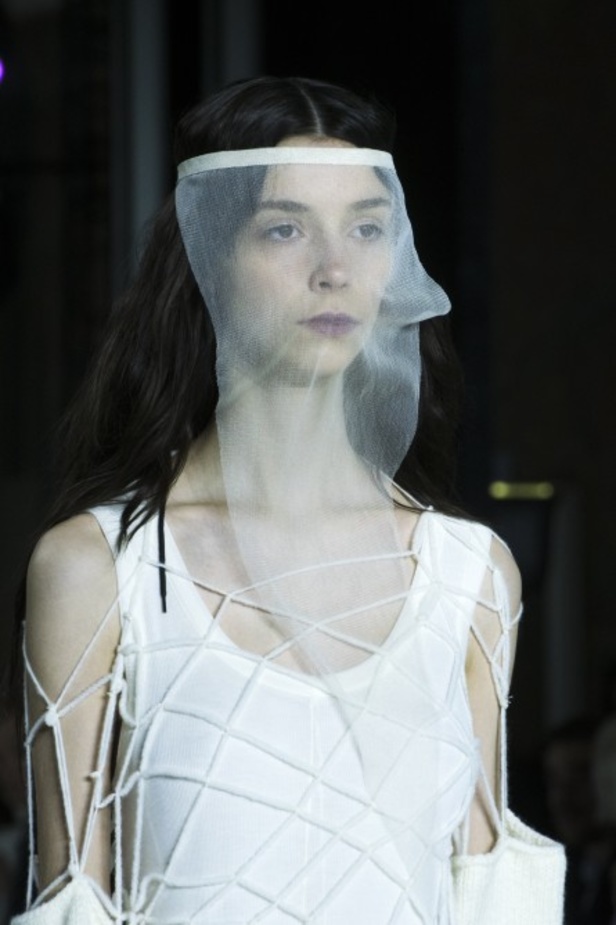 مجموعة Ann Demeulemeester لخريف 2019