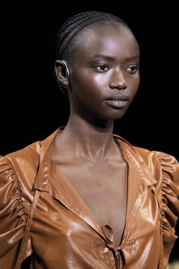 عرض مجموعة Ann Demeulemeester في باريس