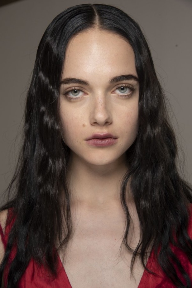 مجموعة Ann Demeulemeester لخريف 2019