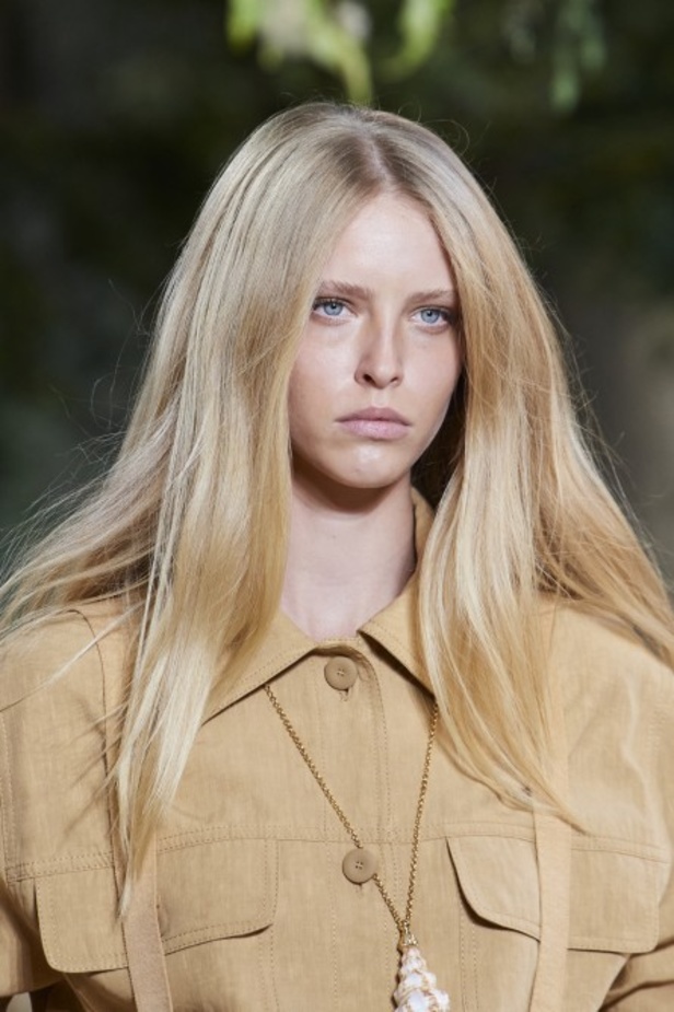 عرض ازياء Alberta Ferretti من أسبوع الموضة في ميلانو لربيع وصيف 2020