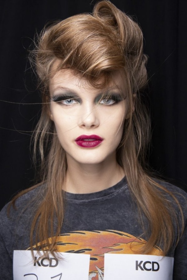 مجموعة الازياء الجاهزة من ANNA SUI  من اسبوع الموضة في نيويورك2020