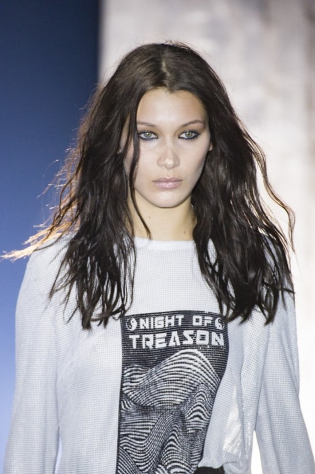 أناقة الأسود مع ألكسندر وانغ لخريف و شتاء 2017