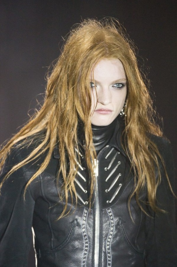 أناقة الأسود مع ألكسندر وانغ لخريف و شتاء 2017