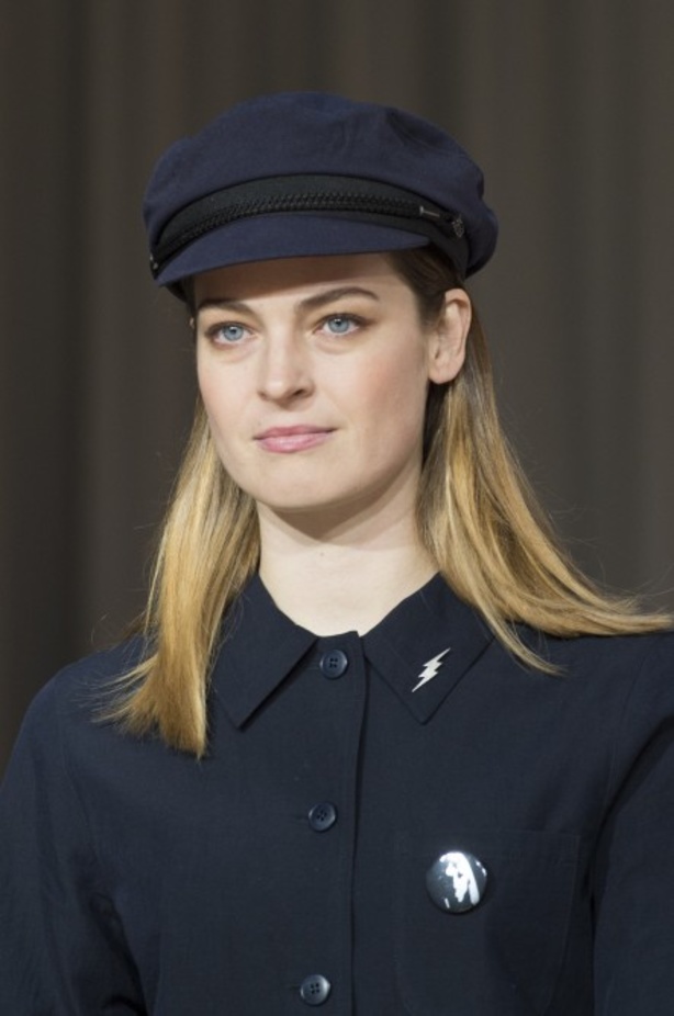 مجموعة أغنيس بي لموسم ربيع وصيف 2019