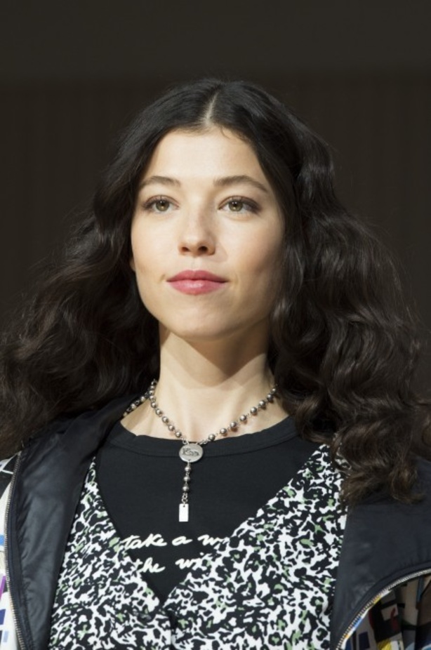 مجموعة أغنيس بي لموسم ربيع وصيف 2019