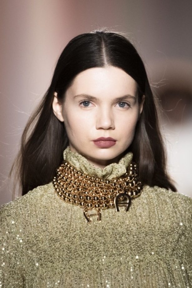 اسبوع الموضة في ميلان 2019 أزياء AIGNER الفاخرة لربيع وصيف 2020