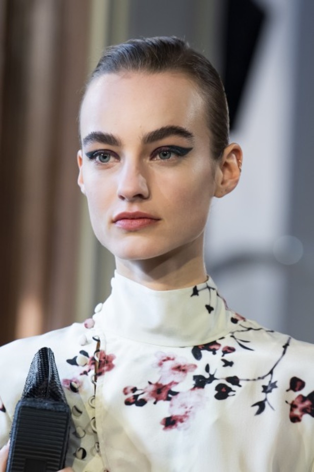 عرض أزياء Altuzarra خلال اسبوع الموضة في باريس لخريف وشتاء 2020-2021