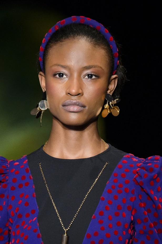 مجموعة دار "التوزارا" للألبسة الجاهزة لخريف و شتاء 2017