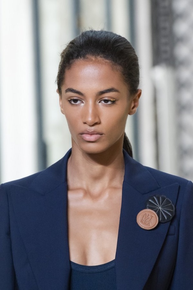 اسبوع الموضة في باريس 2019 مجموعة altuzarra للملابس الجاهزة لربيع وصيف 2020