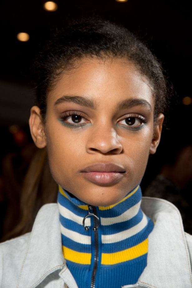 عرض ازياء ألتوزارا لخريف وشتاء 2018