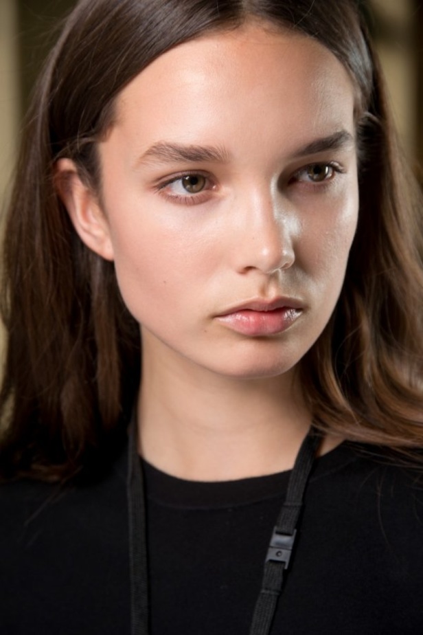 مجموعة "التوزارا" لموسم ربيع وصيف 2018