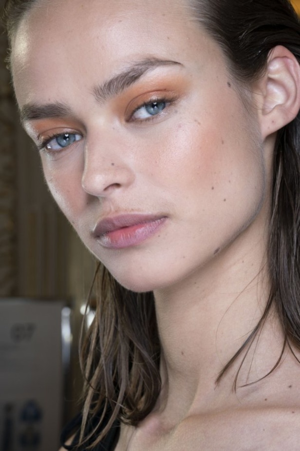 عرض أزياء Altuzarra لربيع وصيف 2019 !