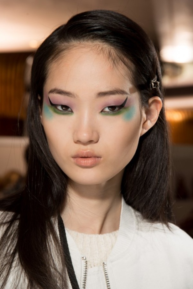 عرض ازياء ألتوزارا لخريف وشتاء 2018