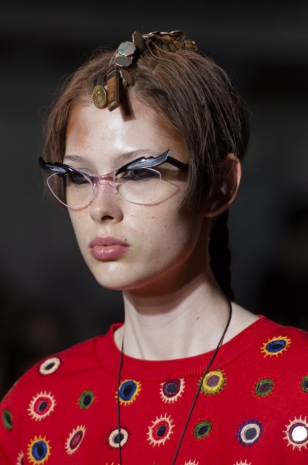 اسبوع الموضة في لندن 2019 مجموعة ASHISH لربيع وصيف 2020