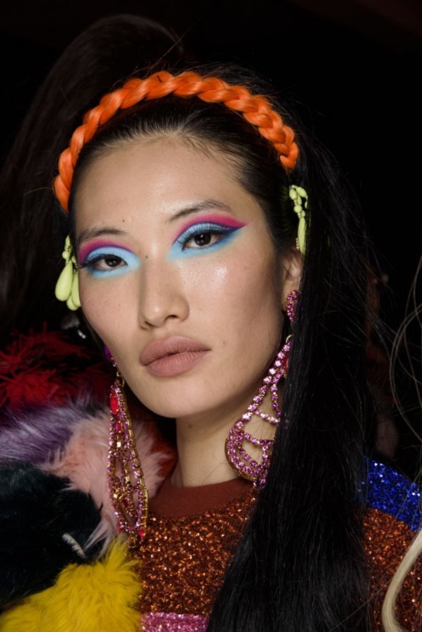 ازياء ASHISH الجاهزة من اسبوع الموضة في لندن لخريف وشتاء2020-2021