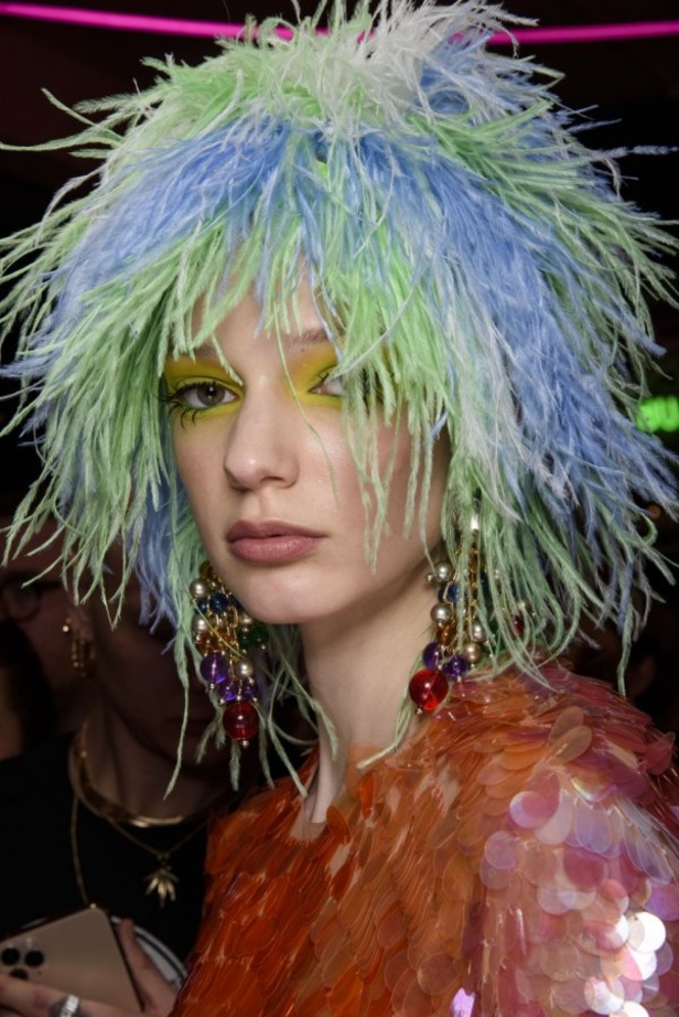 ازياء ASHISH الجاهزة من اسبوع الموضة في لندن لخريف وشتاء2020-2021