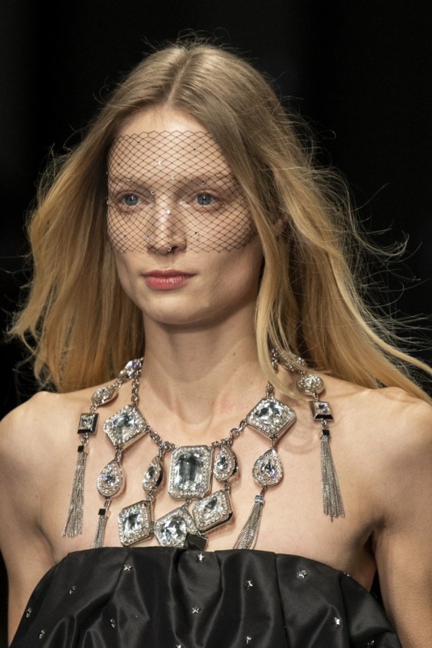 مجموعة Azzaro لربيع وصيف 2019