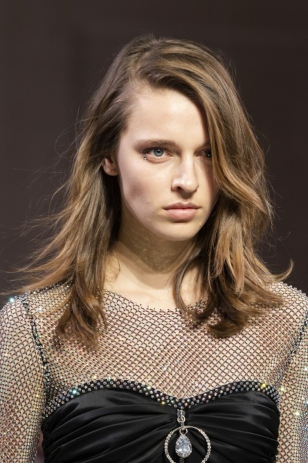 مجموعة أزارو لموسم ربيع وصيف 2020 للهوت كوتور