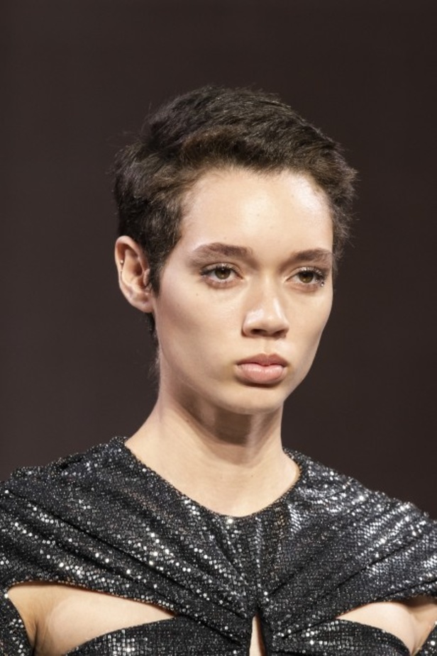 مجموعة أزارو لموسم ربيع وصيف 2020 للهوت كوتور