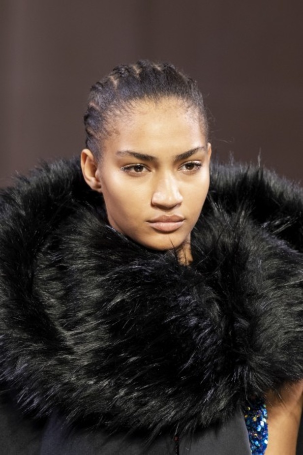 مجموعة أزارو لموسم ربيع وصيف 2020 للهوت كوتور